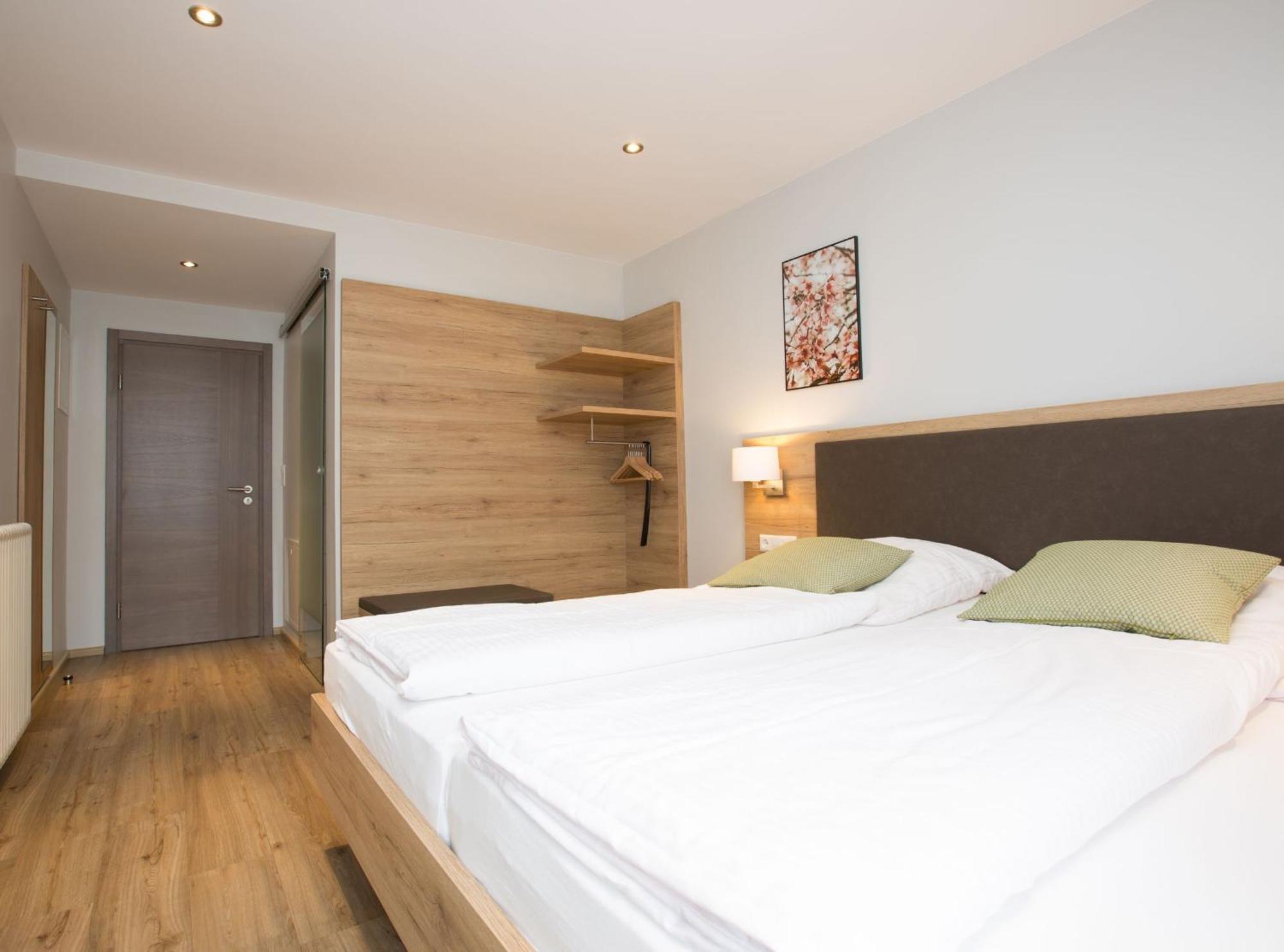 Appartements 'In Vino Veritas' ฮาสลัค อิม คินซิกทัล ภายนอก รูปภาพ