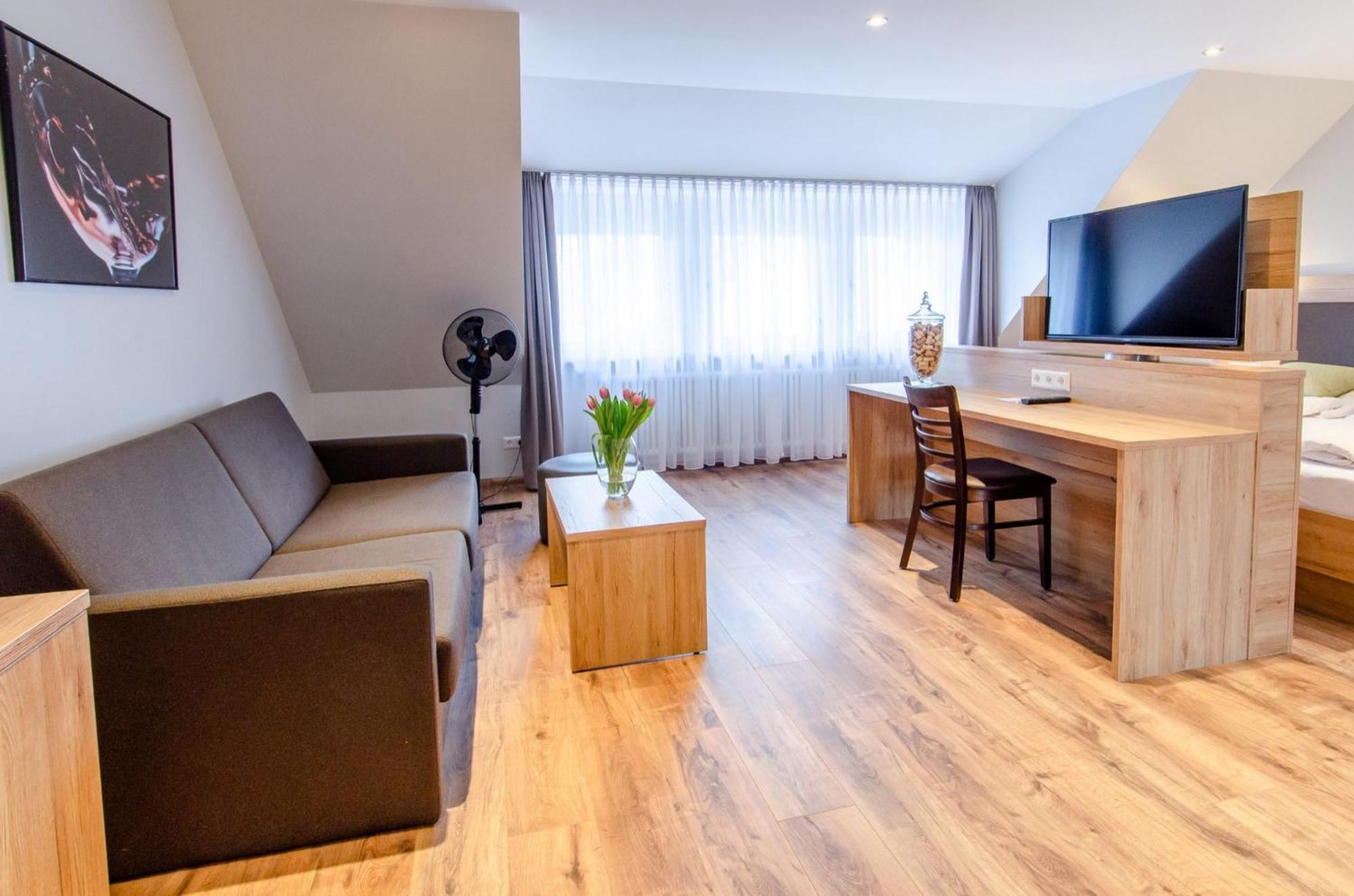 Appartements 'In Vino Veritas' ฮาสลัค อิม คินซิกทัล ภายนอก รูปภาพ